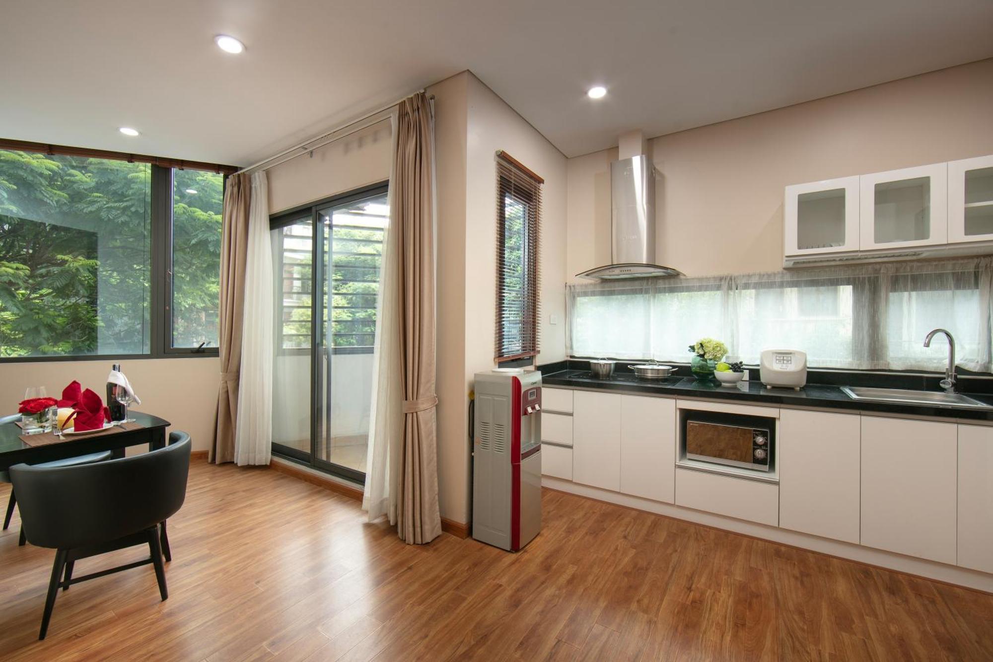 Hb Serviced Apartment - 12 Tran Quy Kien Hanoi Exterior photo